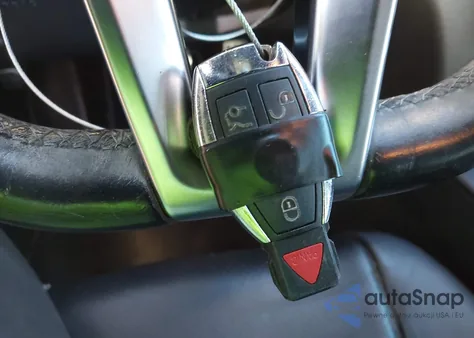 2012 Mercedes-Benz C 350 Sport из США, поврежденный, VIN WDDGF5HB7CR214229